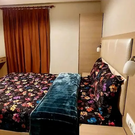 阿佛叠迪酒店 公寓式酒店