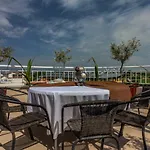 Afroditi Aparthotel