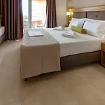 Aparthotel Afroditi