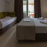 Aparthotel Afroditi *