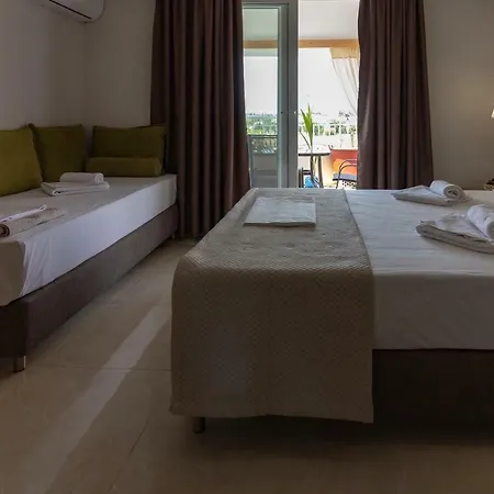 Apartahotel Afroditi *